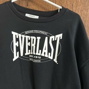 Cropped Everlast Crew